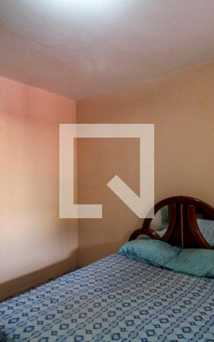 Casa à venda com 10m², 1 quarto e 1 vaga Casa à venda com 10m², 1 quarto e 1 vagaQuarto