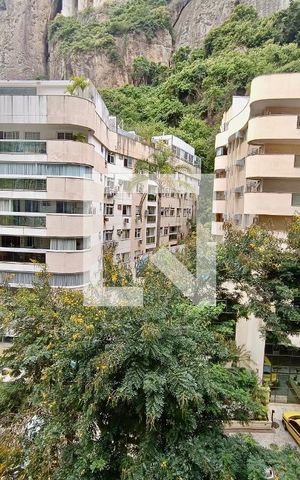 Apartamento à venda com 78m², 2 quartos e 1 vaga Apartamento à venda com 78m², 2 quartos e 1 vagaSala vista