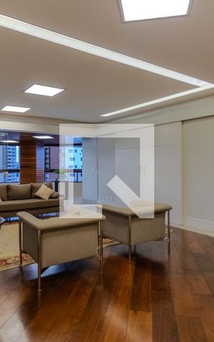 Apartamento à venda com 213m², 3 quartos e 3 vagas Apartamento à venda com 213m², 3 quartos e 3 vagasSala