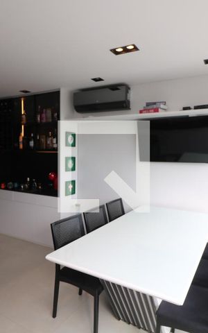 Apartamento à venda com 64m², 2 quartos e 1 vagaVaranda gourmet