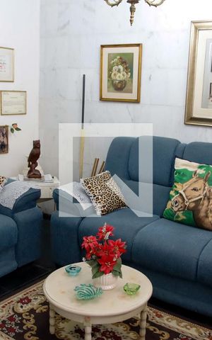 Casa à venda com 200m², 3 quartos e 1 vaga Casa à venda com 200m², 3 quartos e 1 vagasala