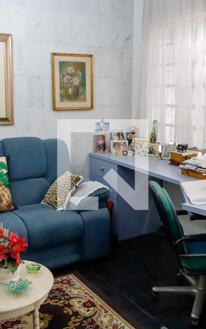 Casa à venda com 200m², 3 quartos e 1 vaga Casa à venda com 200m², 3 quartos e 1 vagasala