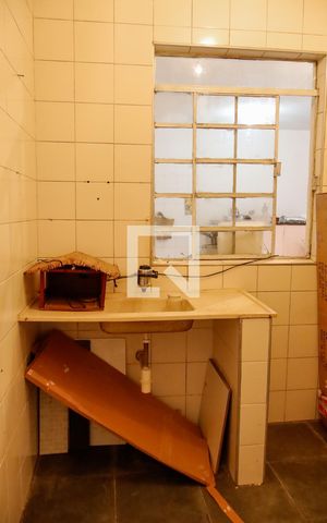 Casa à venda com 200m², 3 quartos e 1 vaga Casa à venda com 200m², 3 quartos e 1 vagaÁrea comum