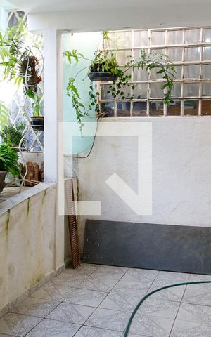 Casa à venda com 200m², 3 quartos e 1 vaga Casa à venda com 200m², 3 quartos e 1 vagaGaragem