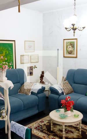 Casa à venda com 200m², 3 quartos e 1 vaga Casa à venda com 200m², 3 quartos e 1 vagasala