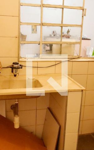 Casa à venda com 200m², 3 quartos e 1 vaga Casa à venda com 200m², 3 quartos e 1 vagaÁrea comum