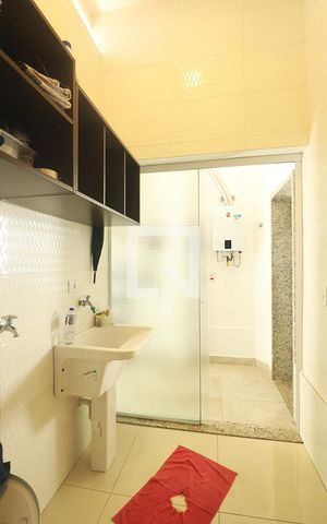 Apartamento à venda com 163m², 3 quartos e 2 vagasÁrea de Serviço