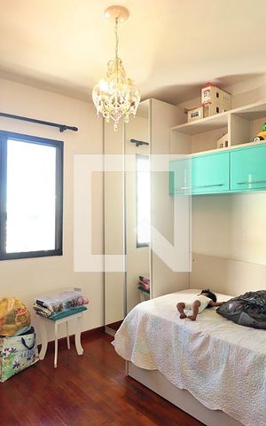 Apartamento à venda com 163m², 3 quartos e 2 vagasQuarto 3