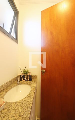 Apartamento à venda com 163m², 3 quartos e 2 vagasLavabo