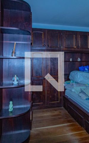 Casa para alugar com 200m², 3 quartos e 3 vagas Casa para alugar com 200m², 3 quartos e 3 vagasQuarto 3