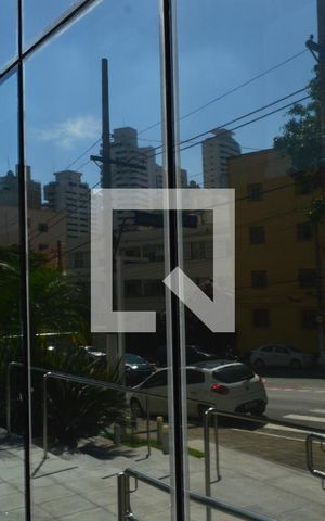Apartamento à venda com 48m², 1 quarto e 1 vagaFachada e portaria