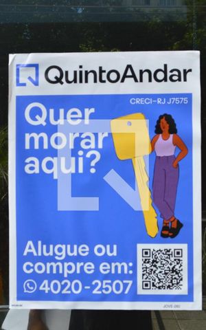 Apartamento à venda com 48m², 1 quarto e 1 vagaPlaquinha
