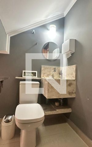 Casa à venda com 166m², 3 quartos e 3 vagasLavabo