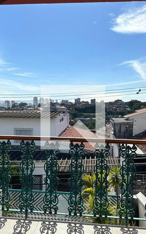 Casa à venda com 166m², 3 quartos e 3 vagasSuíte 1