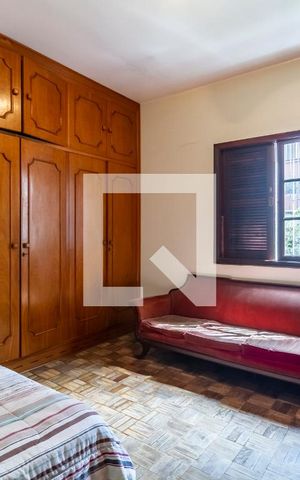Casa à venda com 270m², 3 quartos e 5 vagasQuarto 1