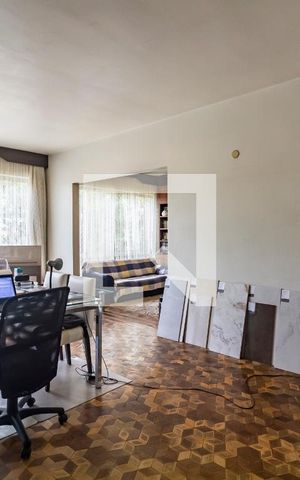 Casa à venda com 270m², 3 quartos e 5 vagasSala