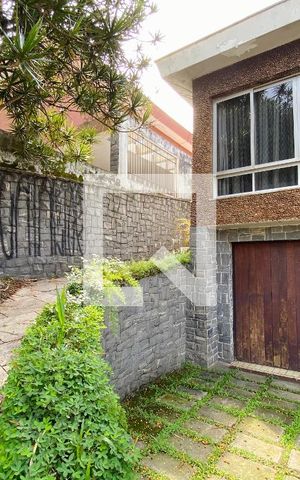 Casa à venda com 270m², 3 quartos e 5 vagasQuintal