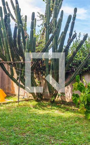 Casa à venda com 270m², 3 quartos e 5 vagasQuintal