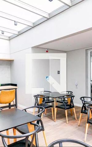 Apartamento à venda com 43m², 2 quartos e sem vaga Apartamento à venda com 43m², 2 quartos e sem vagaSalão de Festas