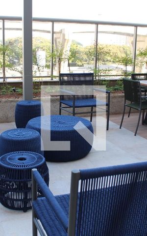 Apartamento à venda com 78m², 2 quartos e 1 vagaÁrea comum