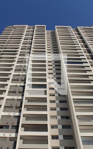 Apartamento à venda com 78m², 2 quartos e 1 vagaFachada