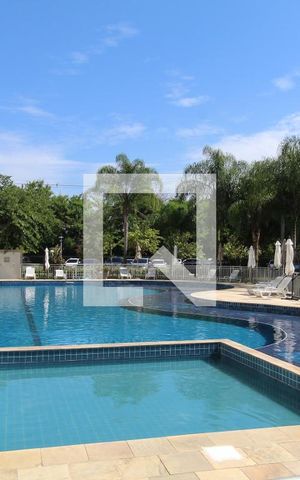 Apartamento para alugar com 55m², 2 quartos e 1 vagaÁrea comum - Piscina