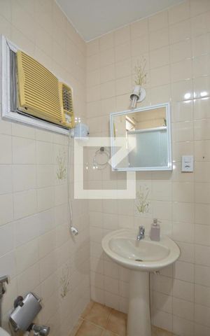 Apartamento à venda com 85m², 3 quartos e 1 vagaBanheiro da Suíte 