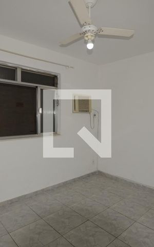 Apartamento à venda com 85m², 3 quartos e 1 vagaQuarto 2