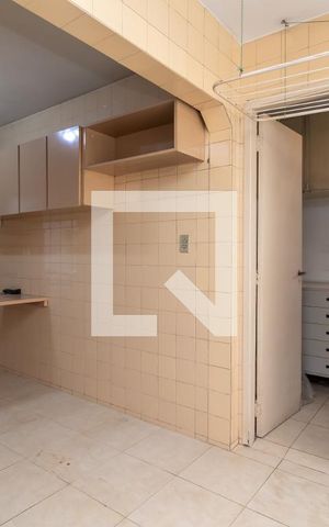 Apartamento à venda com 120m², 3 quartos e 1 vagaÁrea de Serviço
