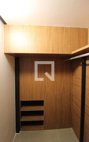 Apartamento para alugar com 38m², 1 quarto e 1 vagaCloset