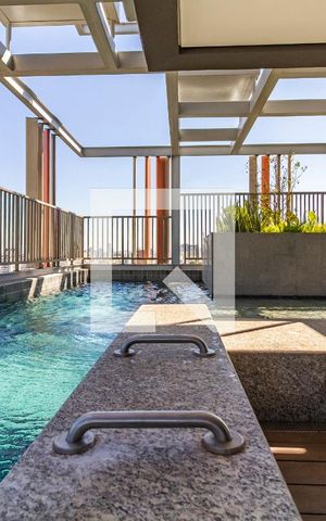 Studio à venda com 34m², 1 quarto e sem vagaÁrea comum - Piscina
