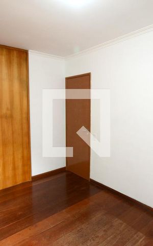 Apartamento à venda com 70m², 3 quartos e 1 vagaQuarto 2