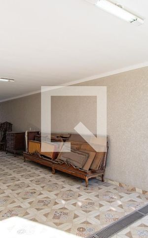 Casa à venda com 170m², 3 quartos e 4 vagasGaragem