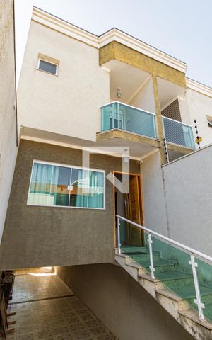 Casa à venda com 170m², 3 quartos e 4 vagasEntrada