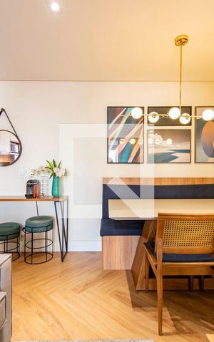 Apartamento à venda com 61m², 2 quartos e 1 vaga Apartamento à venda com 61m², 2 quartos e 1 vagaSala