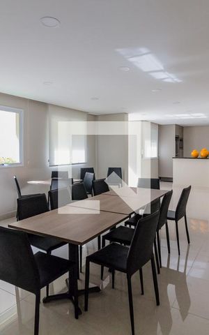 Apartamento à venda com 61m², 2 quartos e 1 vaga Apartamento à venda com 61m², 2 quartos e 1 vagaÁrea comum - Salão de festas