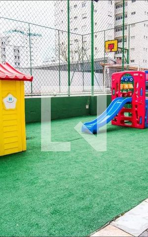 Apartamento para alugar com 97m², 3 quartos e 2 vagas Apartamento para alugar com 97m², 3 quartos e 2 vagasÁrea comum - Playground