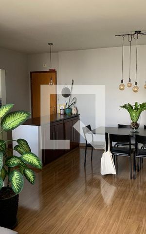 Apartamento para alugar com 103m², 2 quartos e 1 vaga Apartamento para alugar com 103m², 2 quartos e 1 vagaSala