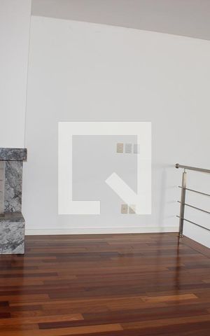 Casa de condomínio à venda com 260m², 3 quartos e 2 vagas Casa de condomínio à venda com 260m², 3 quartos e 2 vagasSegundo andar