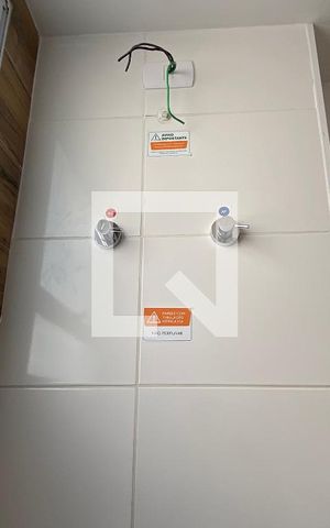 Apartamento à venda com 48m², 2 quartos e 1 vaga Apartamento à venda com 48m², 2 quartos e 1 vagaBanheiro