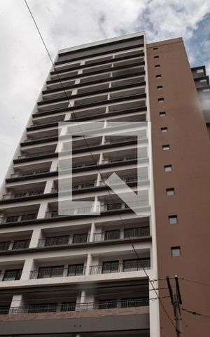 Studio para alugar com 27m², 1 quarto e sem vaga Studio para alugar com 27m², 1 quarto e sem vagaFachada