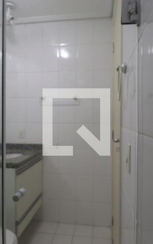 Apartamento à venda com 56m², 2 quartos e 1 vagaBanheiro 2