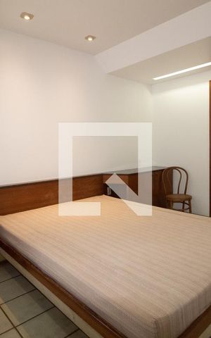Apartamento para alugar com 175m², 3 quartos e 1 vaga Apartamento para alugar com 175m², 3 quartos e 1 vagaSuíte Master