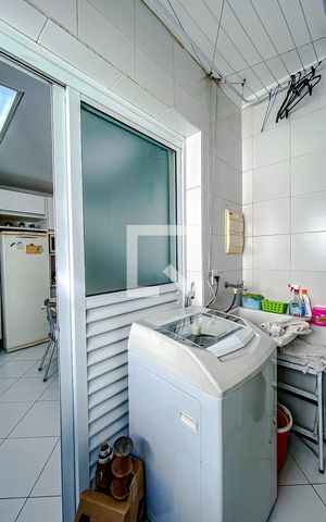 Apartamento para alugar com 138m², 4 quartos e 2 vagasÁrea de Serviço