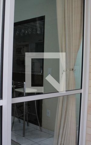 Casa de condomínio à venda com 152m², 3 quartos e 2 vagasSuíte
