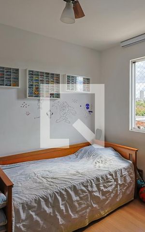 Apartamento à venda com 130m², 3 quartos e 2 vagas Apartamento à venda com 130m², 3 quartos e 2 vagasQuarto 1