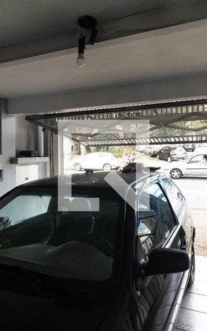 Casa à venda com 345m², 5 quartos e 1 vaga Casa à venda com 345m², 5 quartos e 1 vagaGaragem
