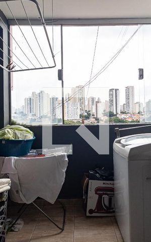 Casa à venda com 345m², 5 quartos e 1 vaga Casa à venda com 345m², 5 quartos e 1 vagaLavanderia da Casa 1