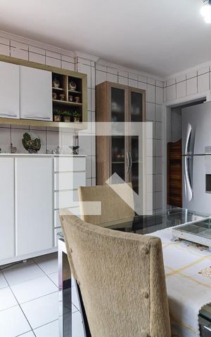 Casa à venda com 345m², 5 quartos e 1 vaga Casa à venda com 345m², 5 quartos e 1 vagaCozinha da Casa 2
