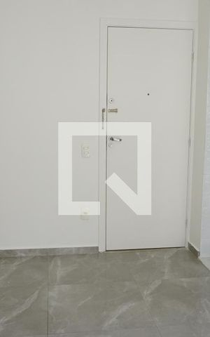 Apartamento à venda com 39m², 2 quartos e 2 vagasSala